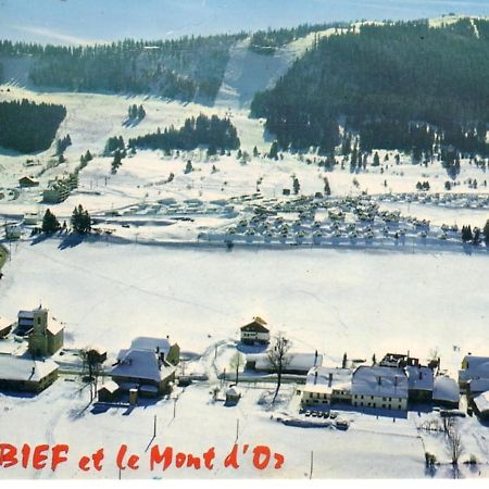 Refuge De L'Ecureuil Villa Métabief Exteriör bild
